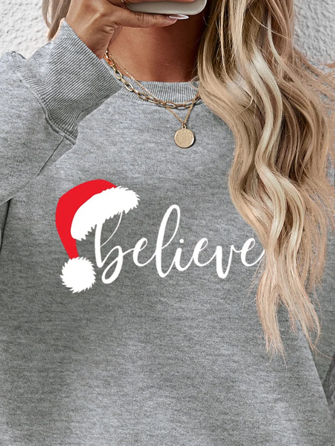 kesley BELIEVE Graphic Long Sleeve Sweatshirt