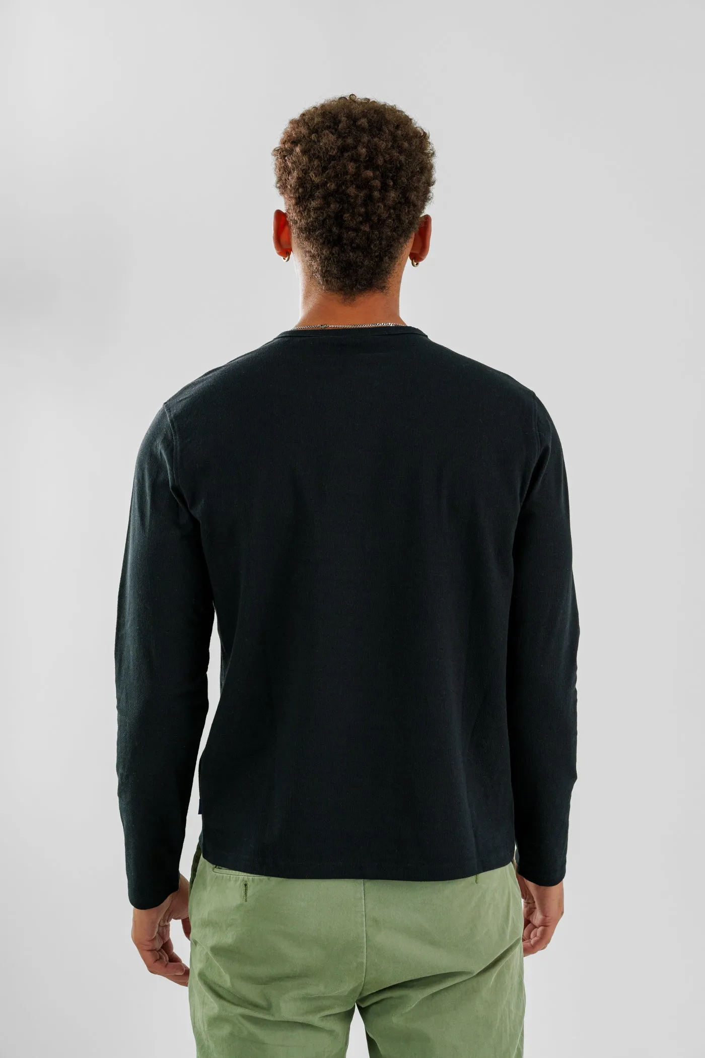 TRAILBLAZER - Black Solid 3 Buttons Henley